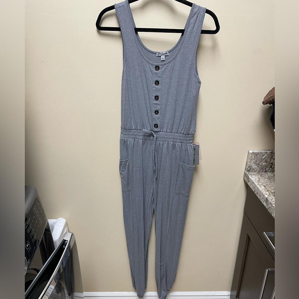 Sleeveless Jumpsuit